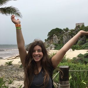 Meet your Posher, Taylor